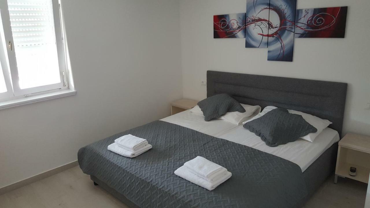 Apartment Vipava Selce
